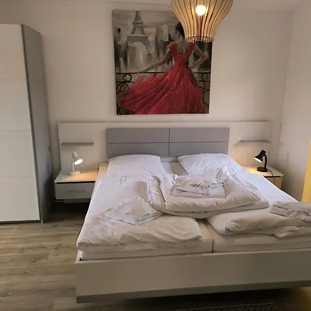 Mia 05 דירה גוהרן